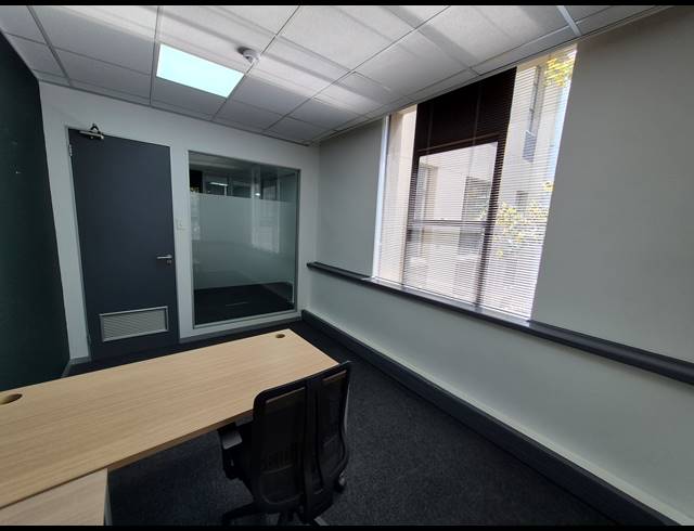 129M² OFFICE TO LET IN SANDTON CENTRAL